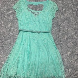 Tiffany blue lace 80s sweetheart neckline dress M
